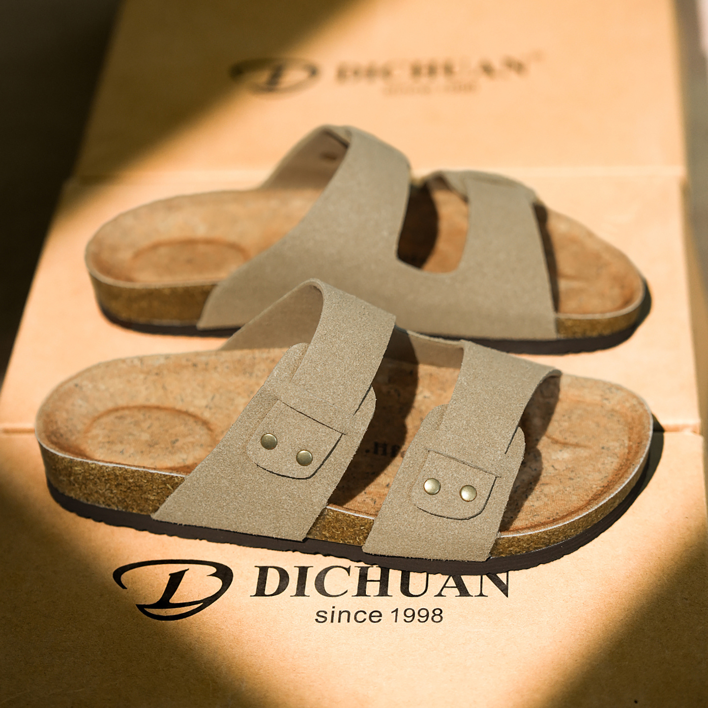 Health & Wellness Là Gì - Men Women Suede Cork Slippers Slide